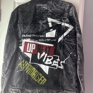 Zara Men's Black Graphic Denim Jacket